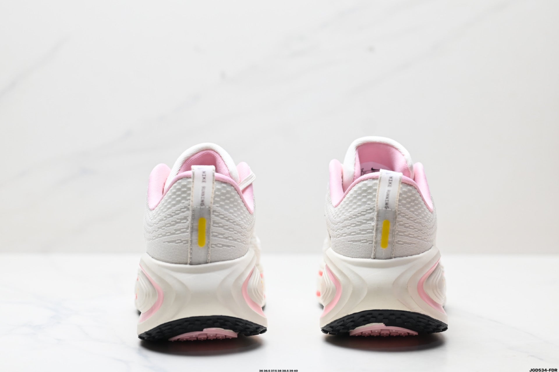 Nike Vomero Plus Low-Top Running Shoe HM6805-110