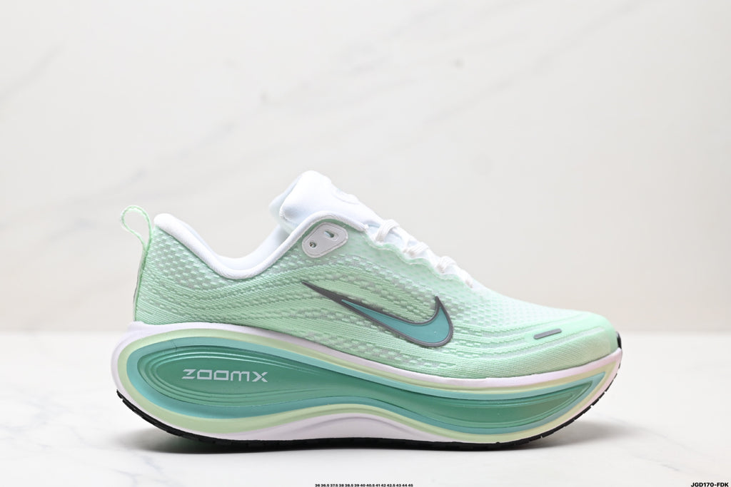 Nike Vomero Plus Low-Top Running Shoe HM6805-101
