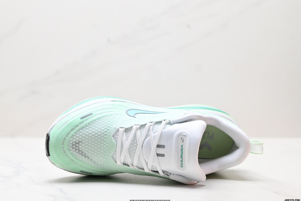 Nike Vomero Plus Low-Top Running Shoe HM6805-101
