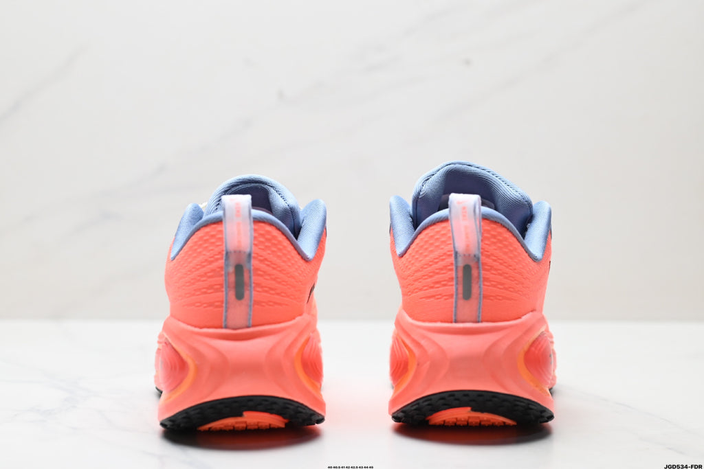 Nike Vomero Plus Low-Top Running Shoe