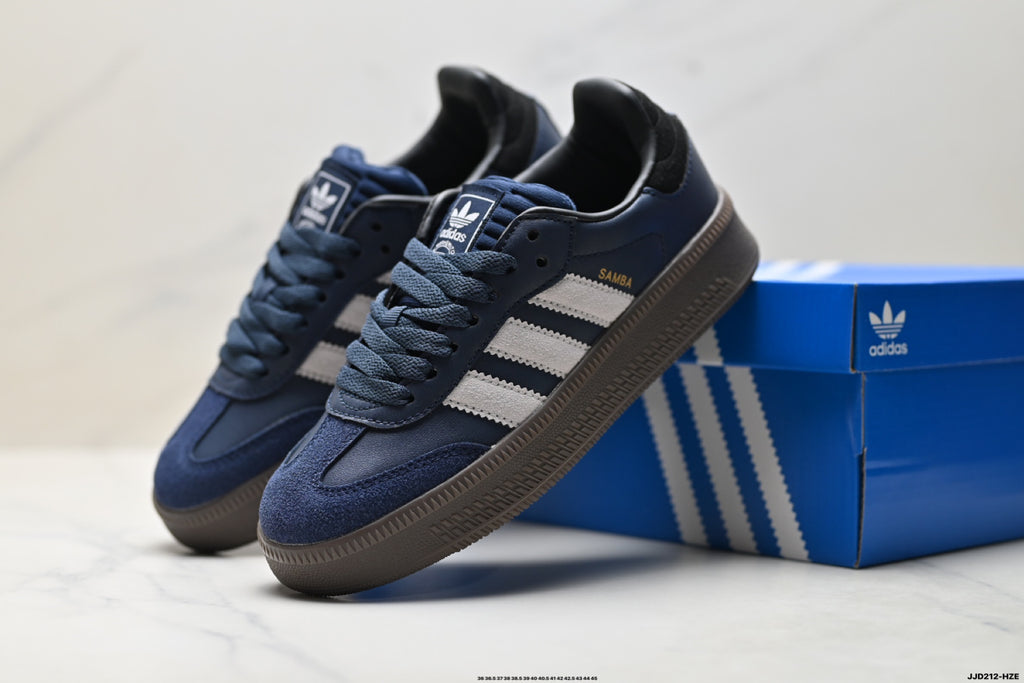 Adidas Originals Samba XLG – Men's Low-Top Casual Sneaker IE9179