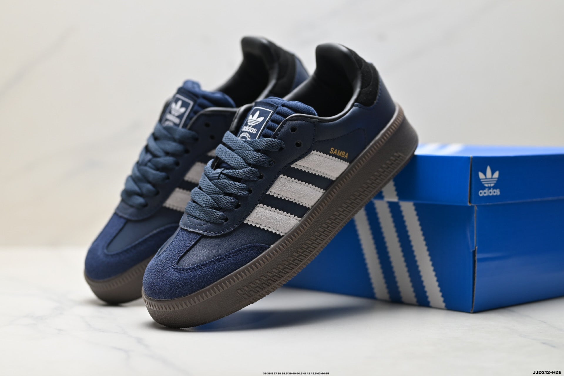 Adidas Originals Samba XLG – Men's Low-Top Casual Sneaker IE9179