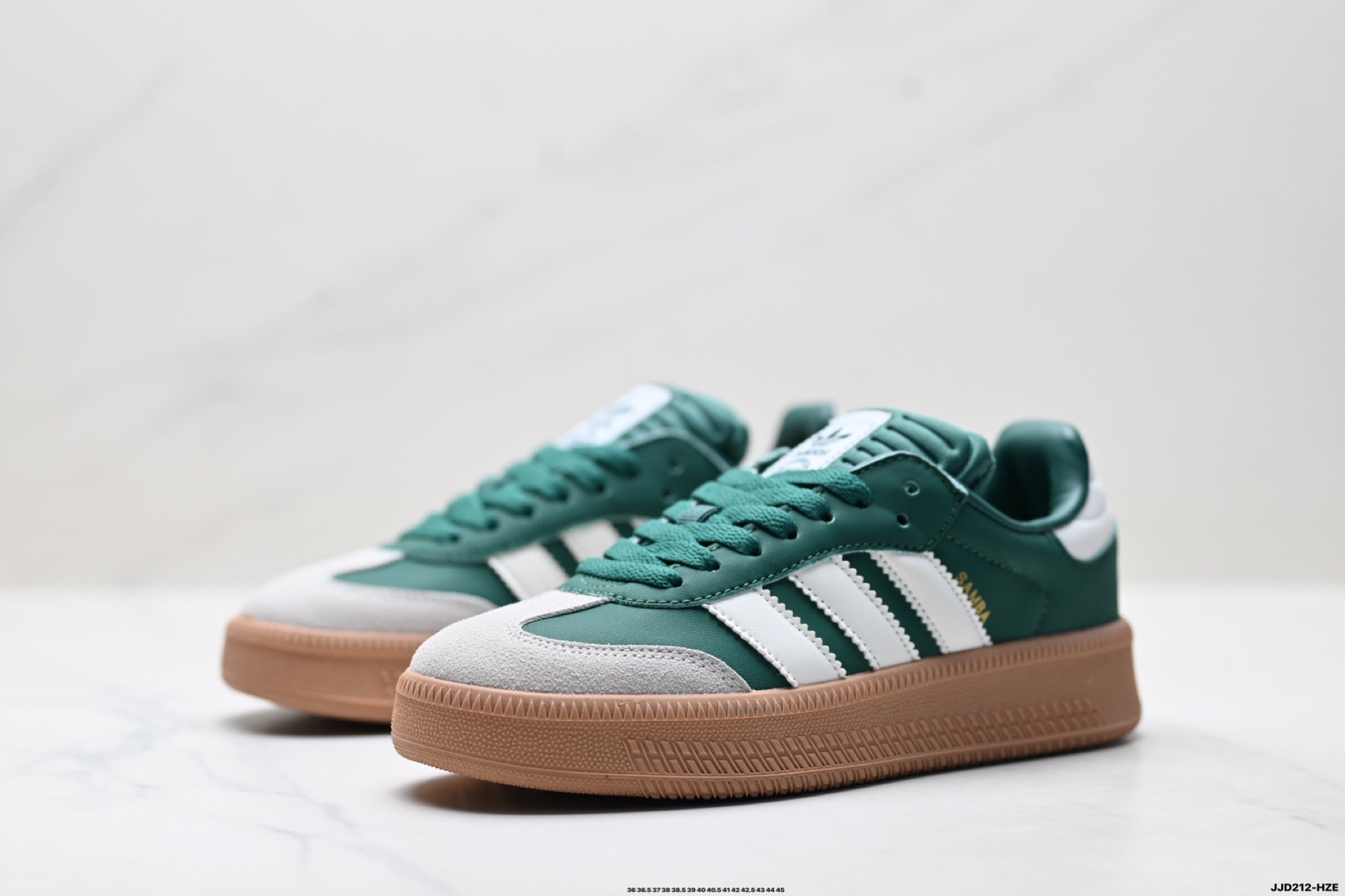 Adidas Originals Samba XLG – Men's Low-Top Casual Sneaker IE9179