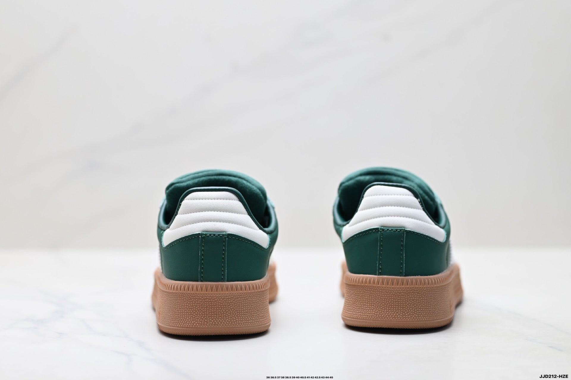 Adidas Originals Samba XLG – Men's Low-Top Casual Sneaker IE9179