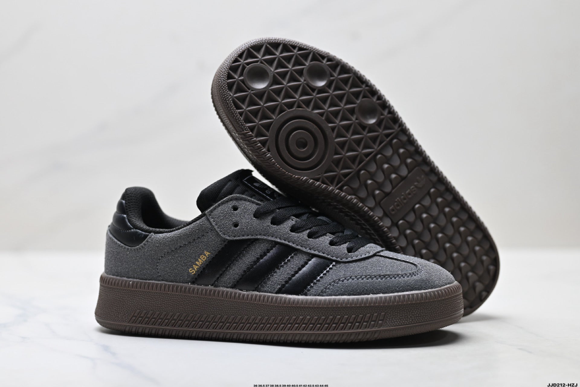 Adidas Originals Samba XLG – Men's Low-Top Casual Sneaker IE1397