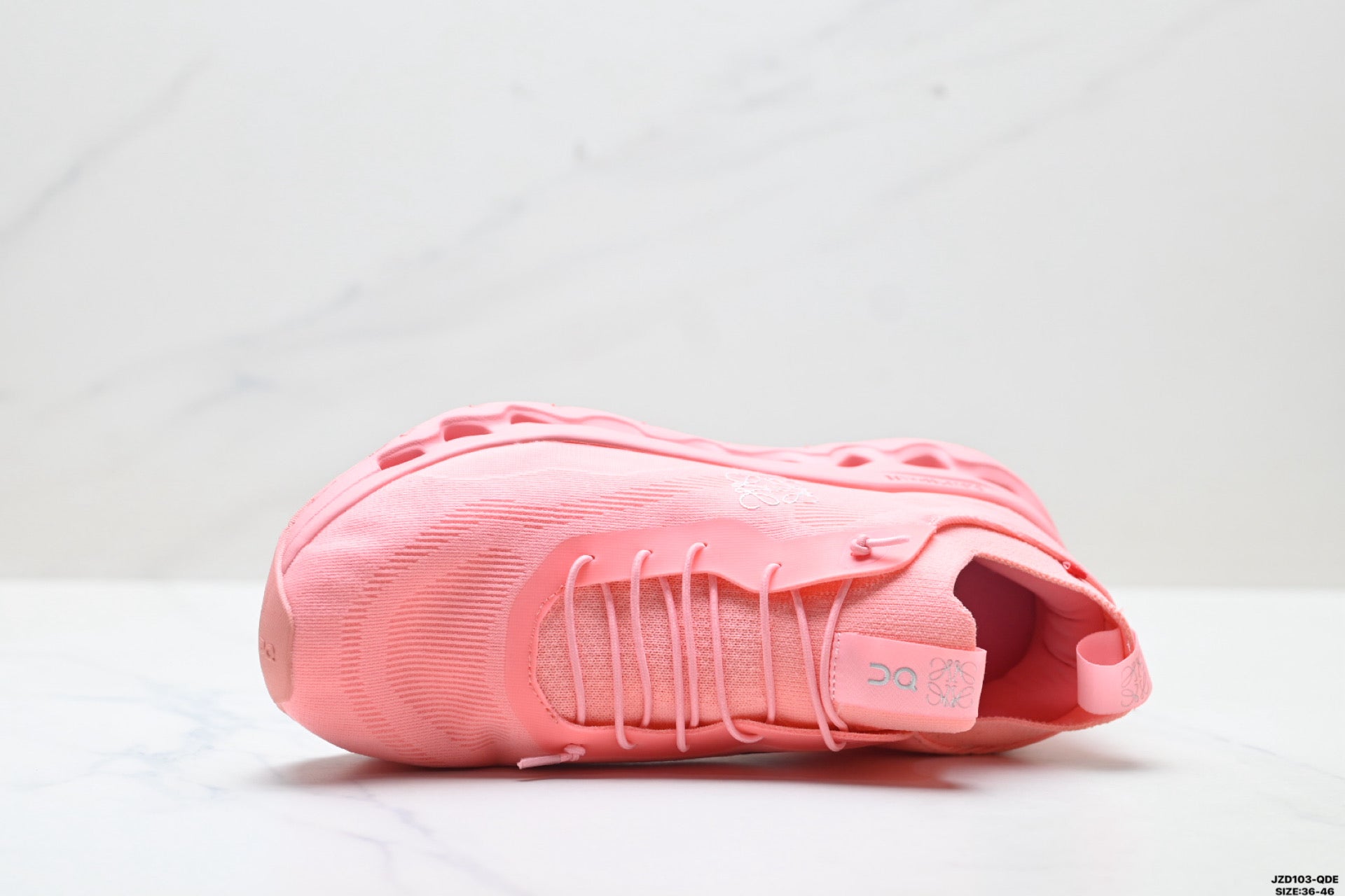 LOEWE x On Cloudtilt Lightweight Sneaker — Leg-Lengthening Silhouette | Style 3WD30312423