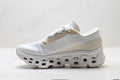On Cloudmonster 3 – Lightweight Low-Top Running Shoe | Tennis-Inspired Streetwear 3MG10905508