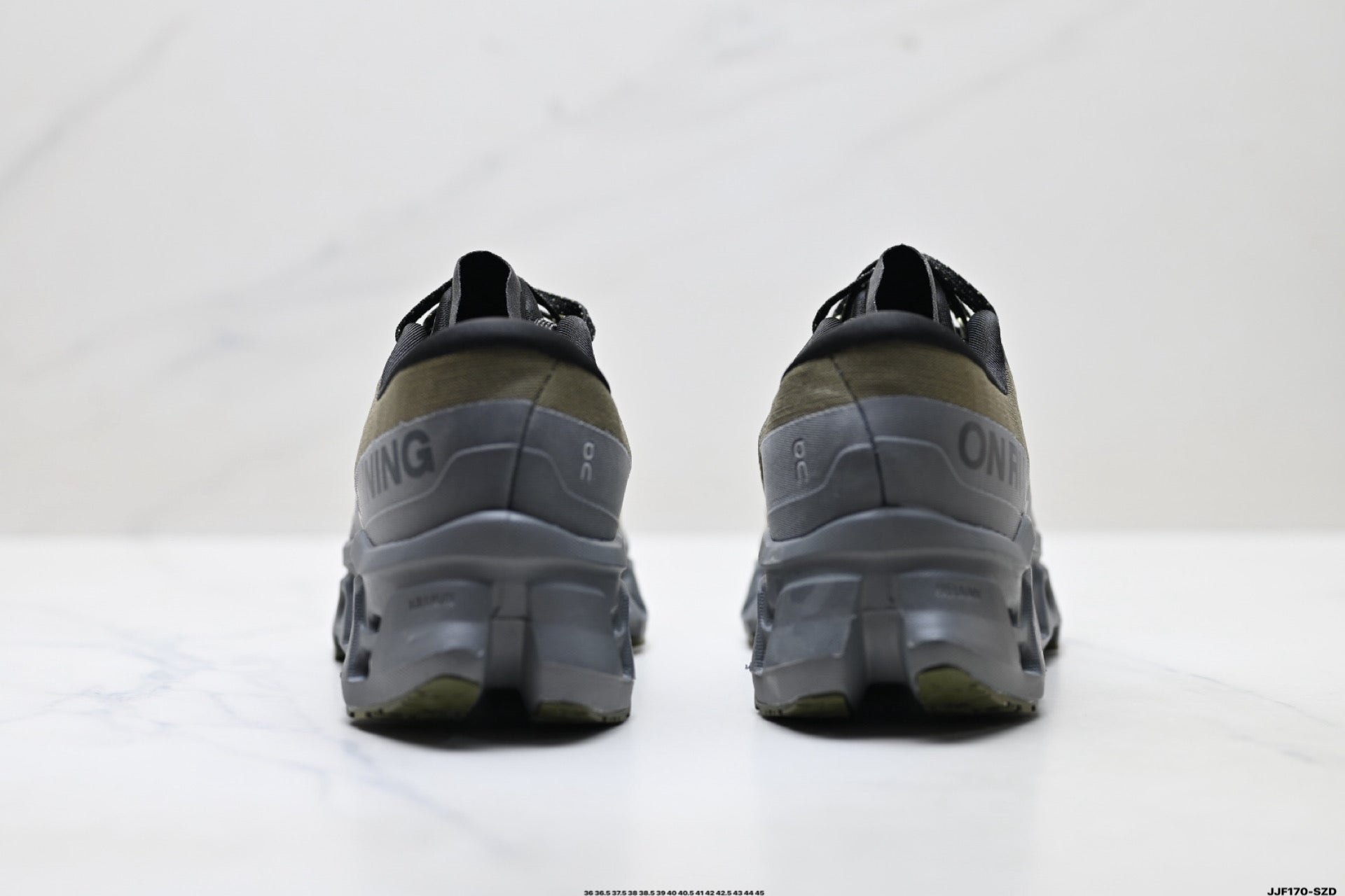 On Cloudmonster 3 – Lightweight Low-Top Running Shoe | Tennis-Inspired Streetwear 3MG10050656