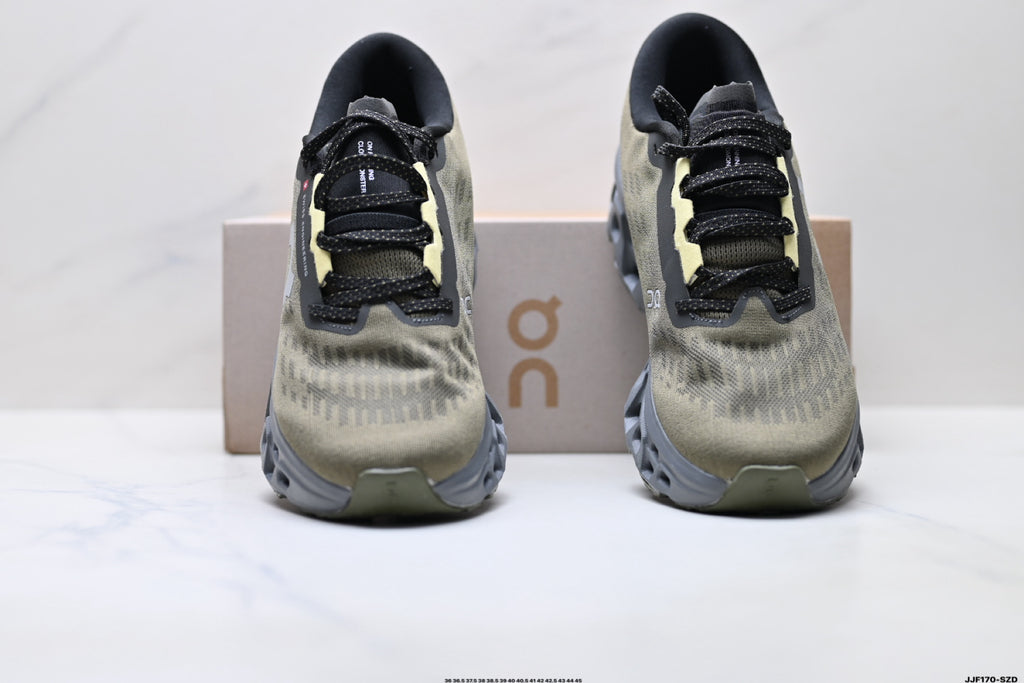 On Cloudmonster 3 – Lightweight Low-Top Running Shoe | Tennis-Inspired Streetwear 3MG10050656