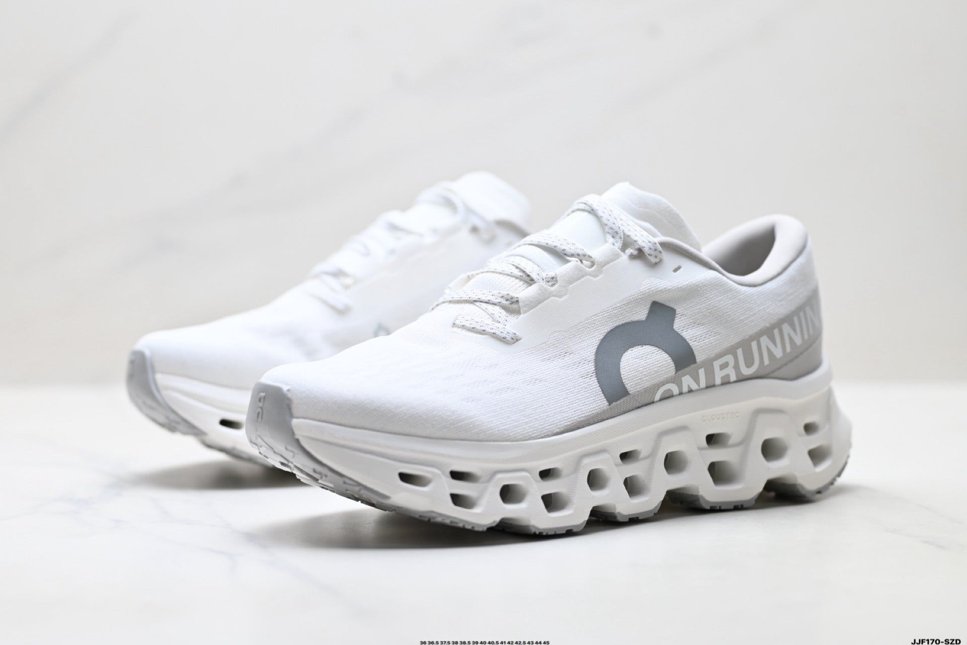 On Cloudmonster 3 – Lightweight Low-Top Running Shoe | Tennis-Inspired Streetwear 3MG10051200