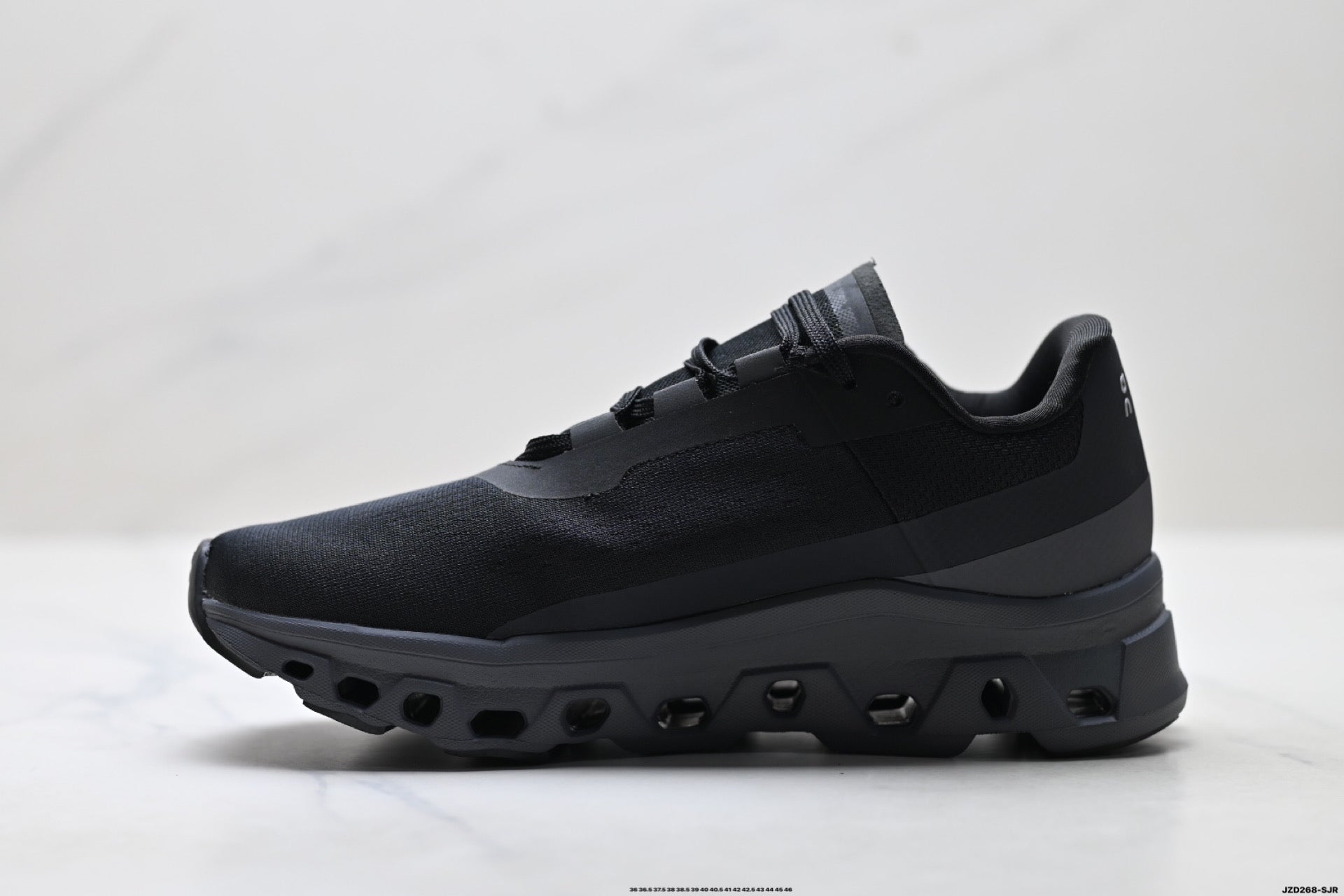 On Cloudmonster – Lightweight Low-Top Running Shoe | Tennis-Inspired Streetwear 61.99025