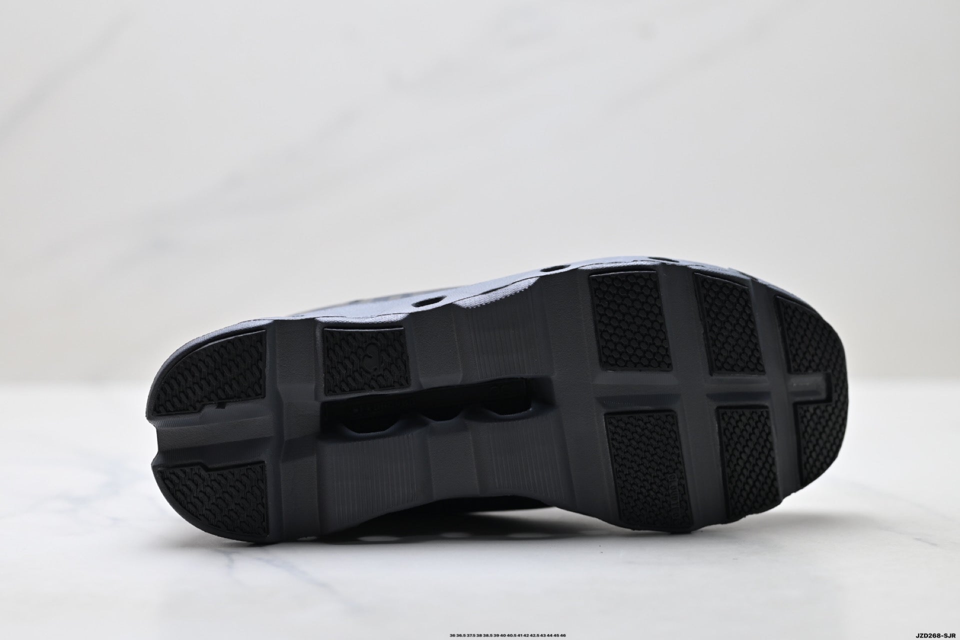 On Cloudmonster – Lightweight Low-Top Running Shoe | Tennis-Inspired Streetwear 61.99025