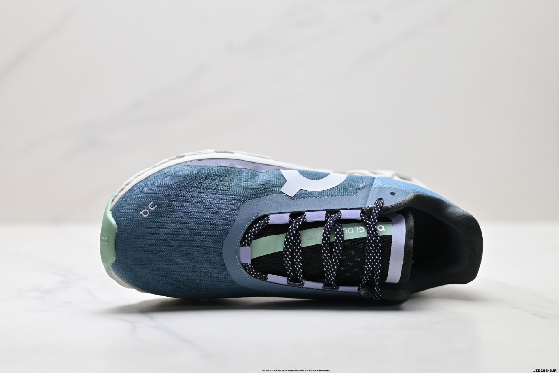 On Cloudmonster – Lightweight Low-Top Running Shoe | Tennis-Inspired Streetwear 61.98081（副本）（副本）