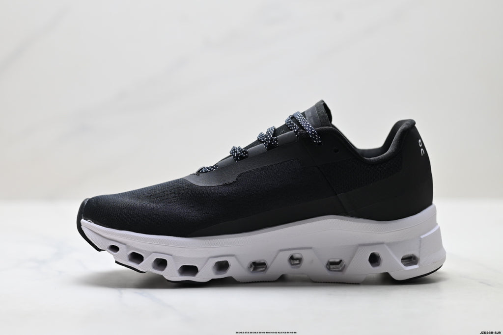 On Cloudmonster – Lightweight Low-Top Running Shoe | Tennis-Inspired Streetwear