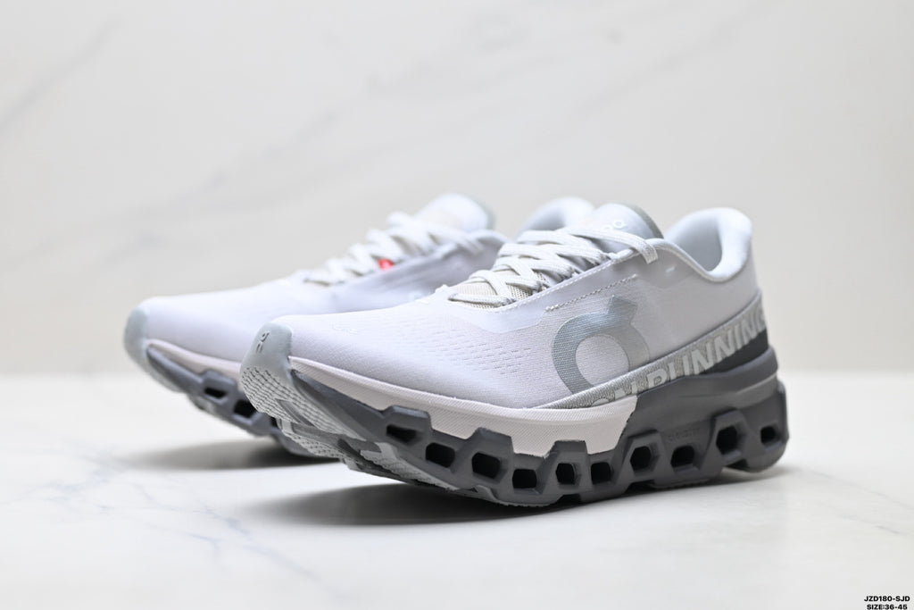 On Cloudmonster 2 – Lightweight Low-Top Running Shoe | Tennis-Inspired Streetwear 3WE10112564