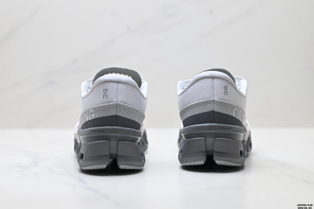 On Cloudmonster 2 – Lightweight Low-Top Running Shoe | Tennis-Inspired Streetwear 3WE10112564
