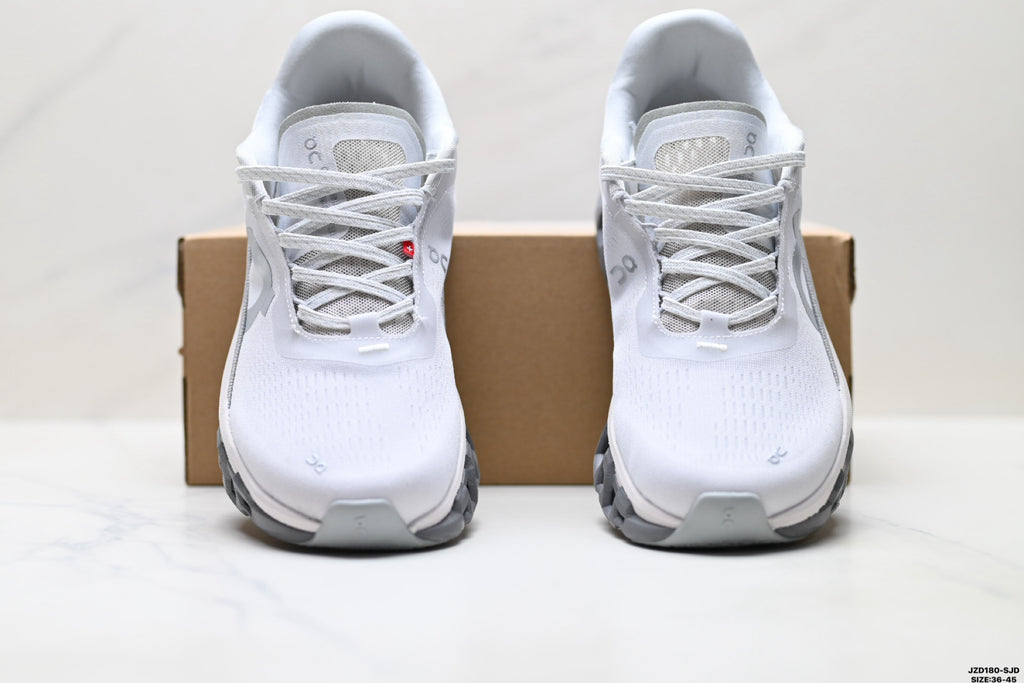 On Cloudmonster 2 – Lightweight Low-Top Running Shoe | Tennis-Inspired Streetwear 3WE10112564