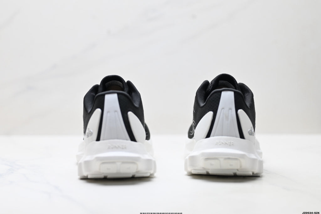 Alo Yoga Alo Runner – Breathable Mesh Low-Top Sneaker | City Commute & Training Black and White