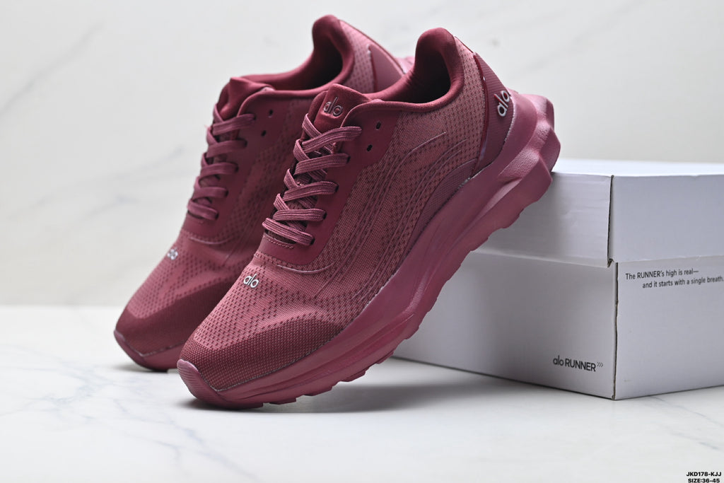 Alo Yoga Alo Runner – Breathable Mesh Low-Top Sneaker | City Commute & Training Purple
