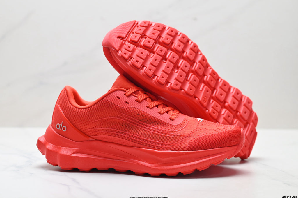 Alo Yoga Alo Runner – Breathable Mesh Low-Top Sneaker | City Commute & Training A0590USky red