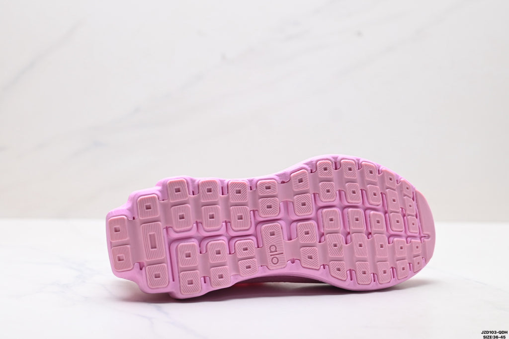 Alo Yoga Alo Runner – Breathable Mesh Low-Top Sneaker | City Commute & Training A0590Upink