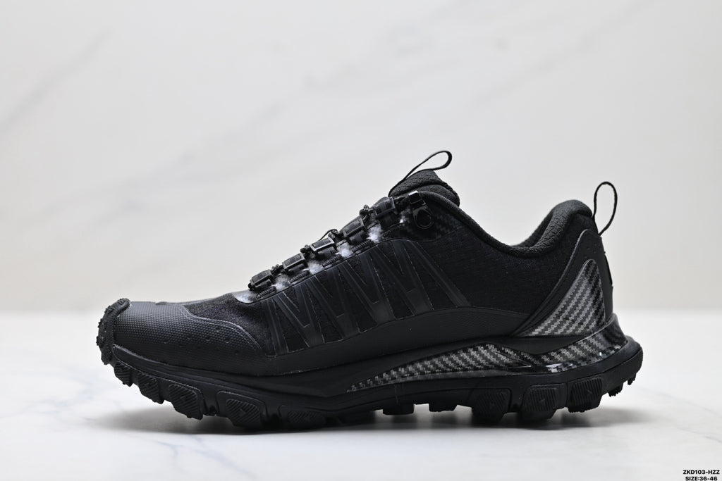 Alo Yoga Alo Runner Trail – Breathable Mesh Low-Top Trail Sneaker | City to Trail A0892U- Black