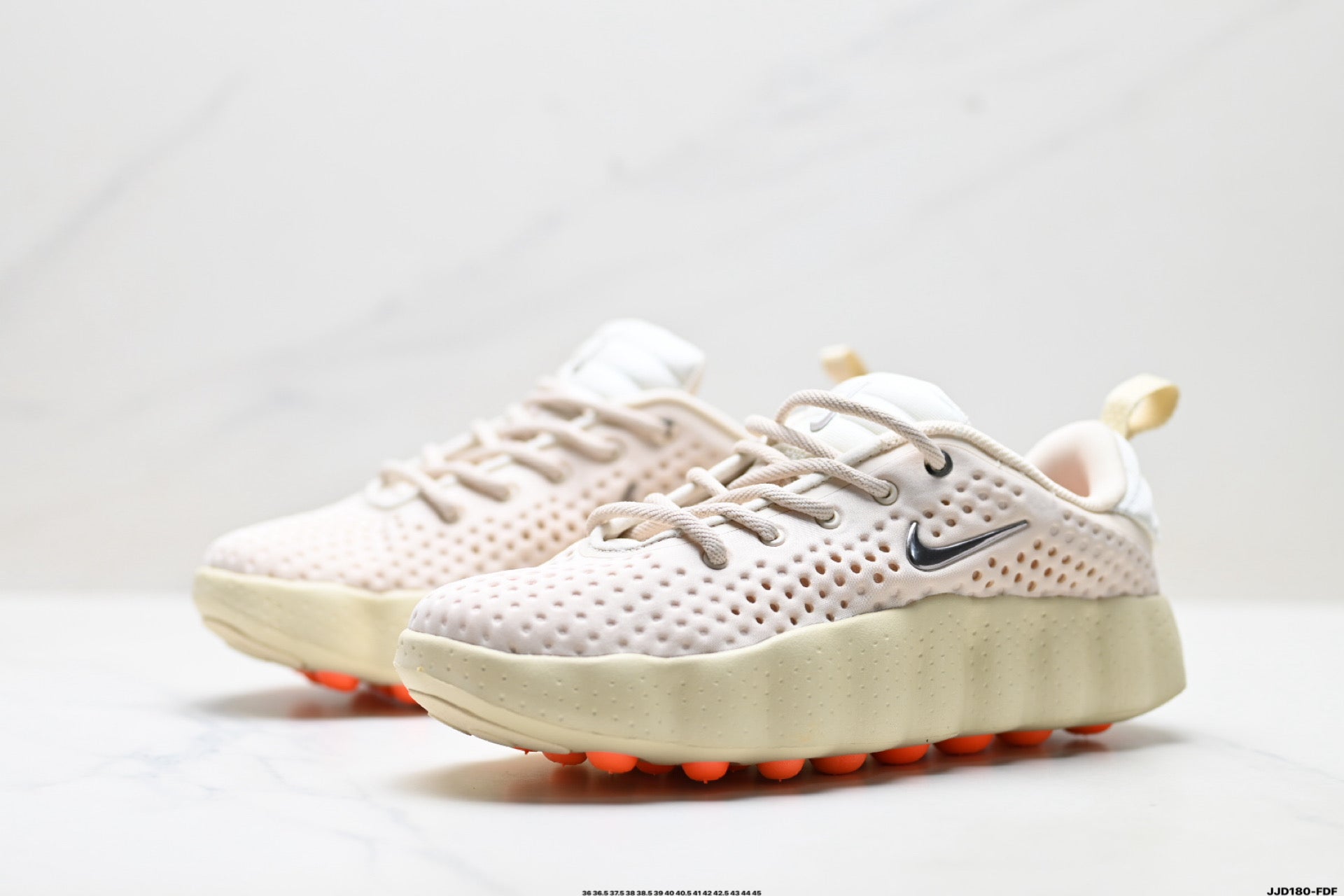 Nike Mind 002 Training Shoe HQ4310-100