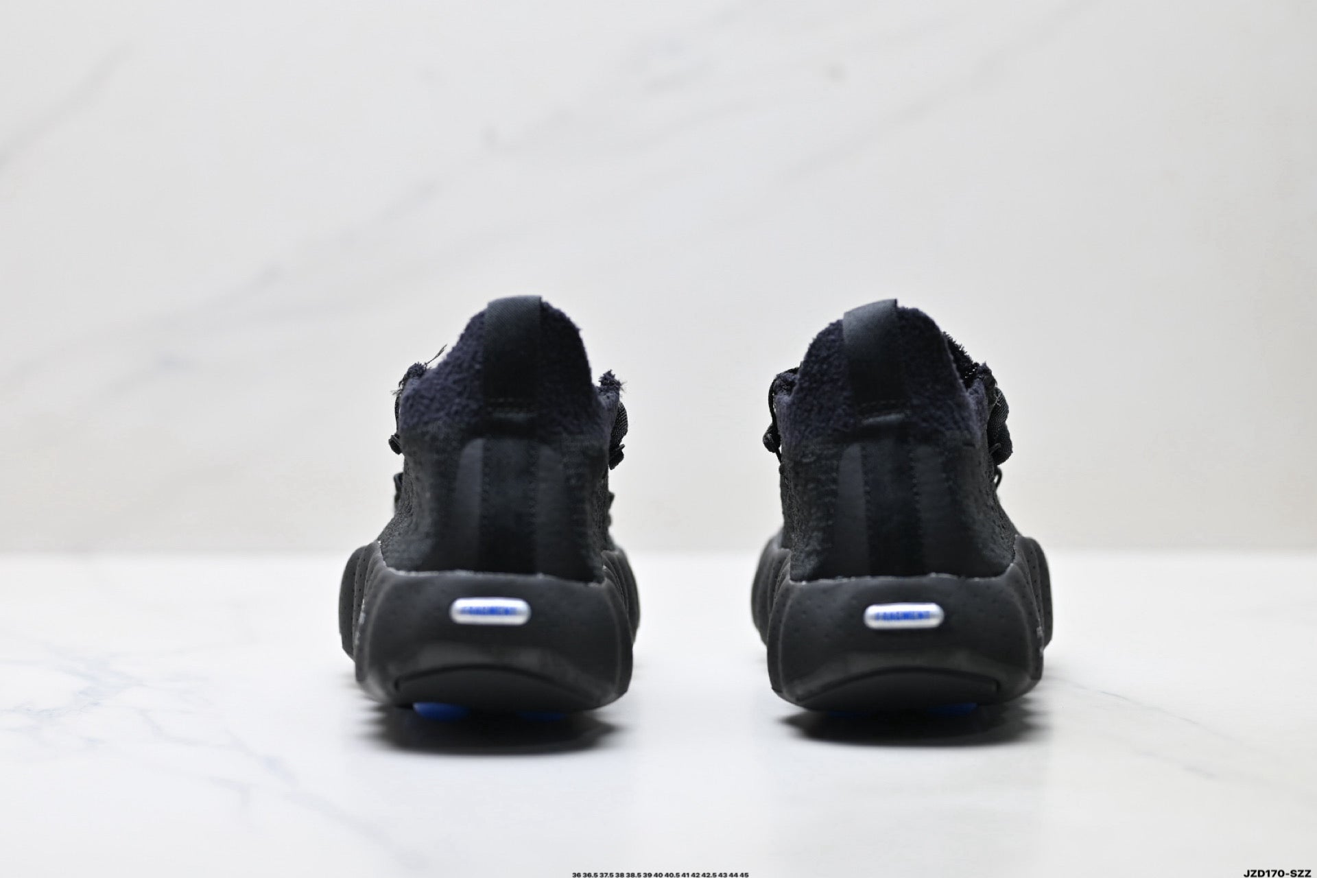 Nike Mind 002 Training Shoe  IQ8504-002