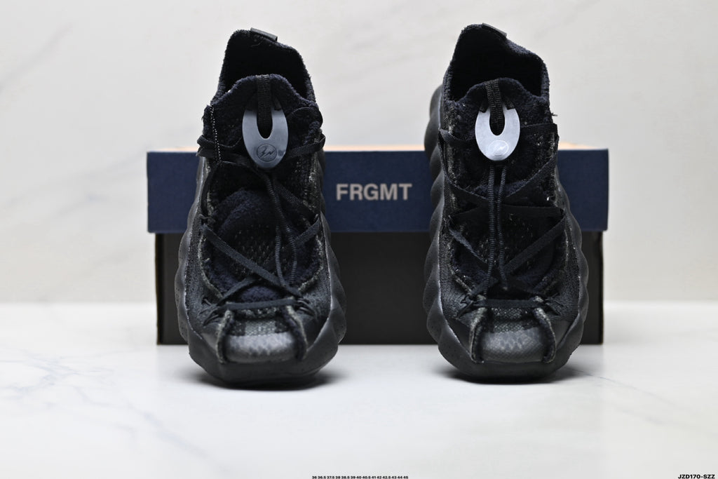Nike Mind 002 Training Shoe  IQ8504-002