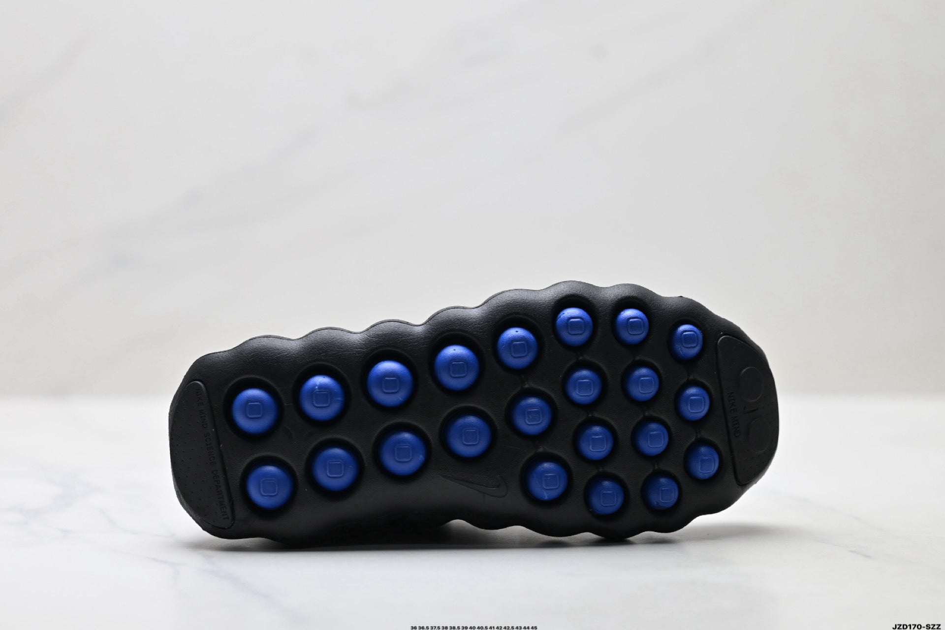 Nike Mind 002 Training Shoe  IQ8504-002