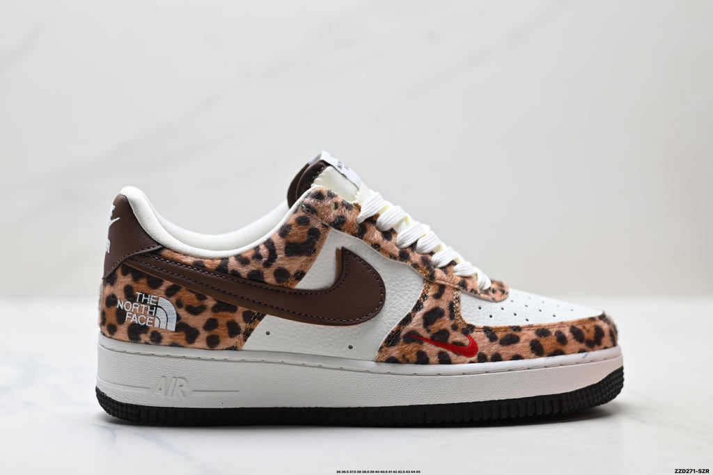 Nike Air Force 1 '07 LV8 – Low Top Sneaker WY0655-118