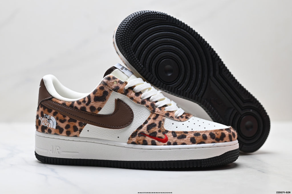 Nike Air Force 1 '07 LV8 – Low Top Sneaker WY0655-118