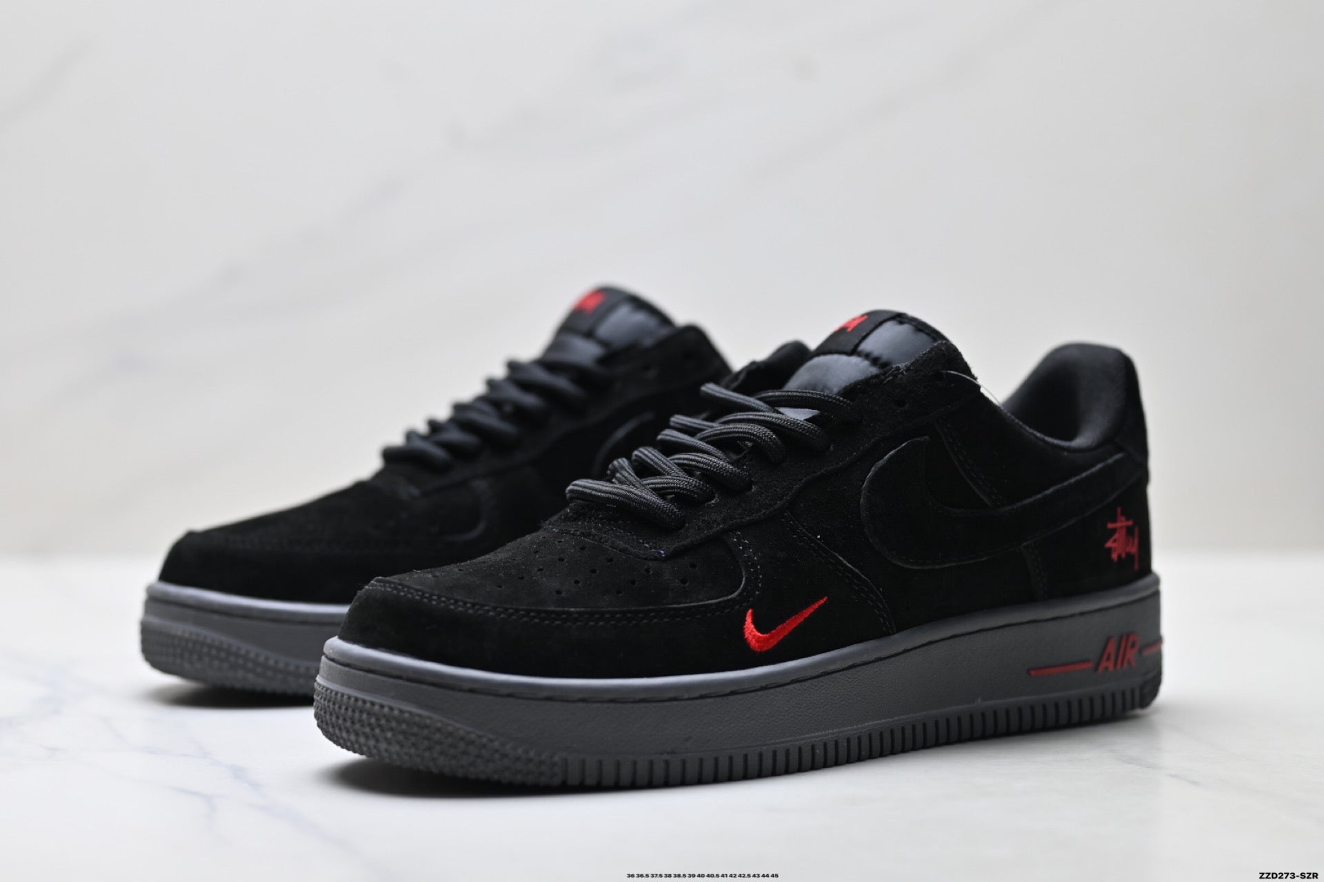 Nike Air Force 1 '07 LV8 – Low Top Sneaker  HO7788-106