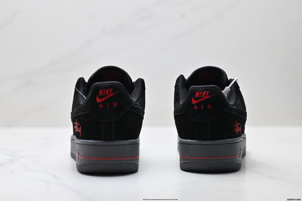 Nike Air Force 1 '07 LV8 – Low Top Sneaker  HO7788-106