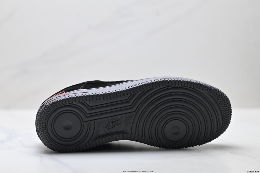 Nike Air Force 1 '07 LV8 – Low Top Sneaker  HO7788-106