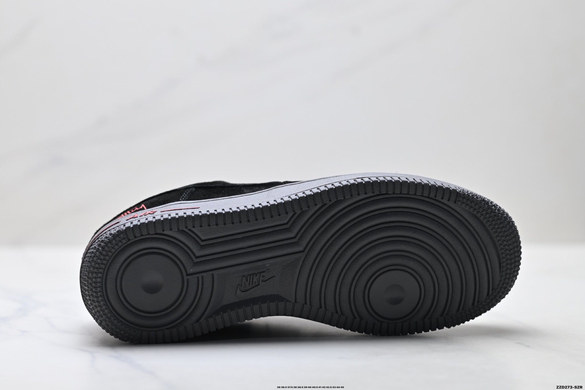 Nike Air Force 1 '07 LV8 – Low Top Sneaker  HO7788-106