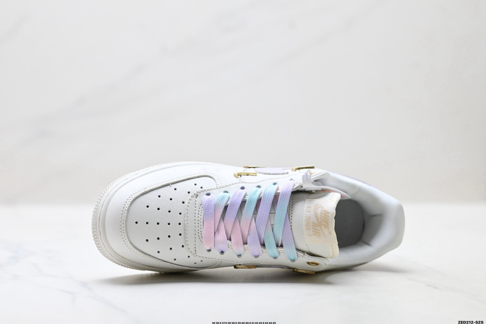 Nike Air Force 1 '07 LV8 – Low Top Sneaker  FV3654-511