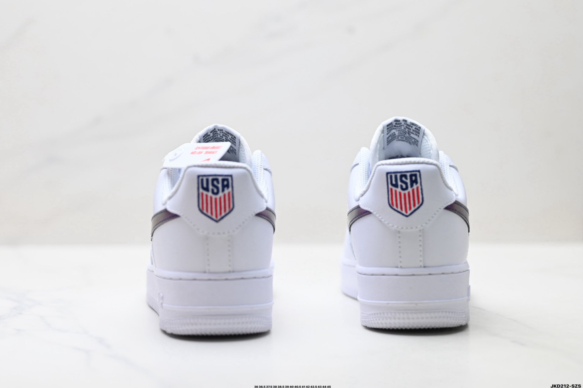 Nike Air Force 1 '07 LV8 – Low Top Sneaker  lQ0407-100