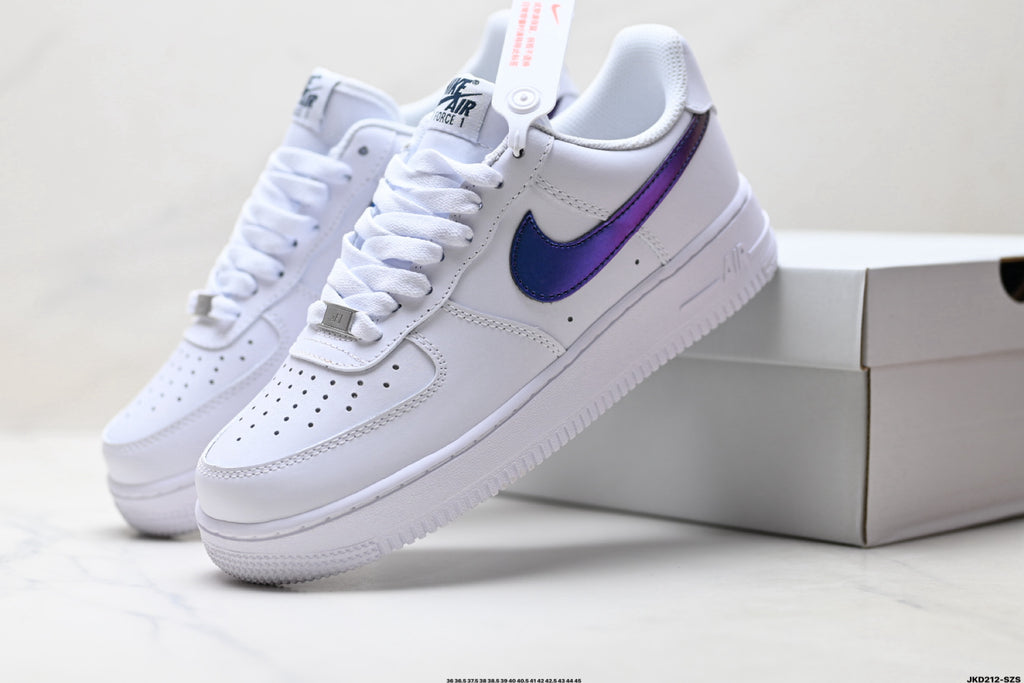 Nike Air Force 1 '07 LV8 – Low Top Sneaker  lQ0407-100