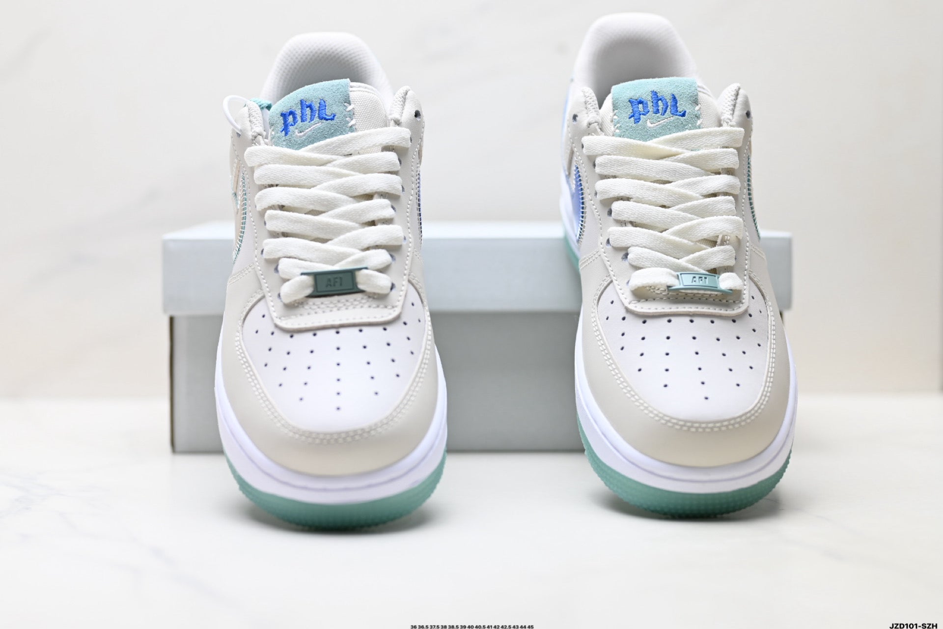 Nike Air Force 1 '07 LV8 – Low Top Sneaker IV6205-104