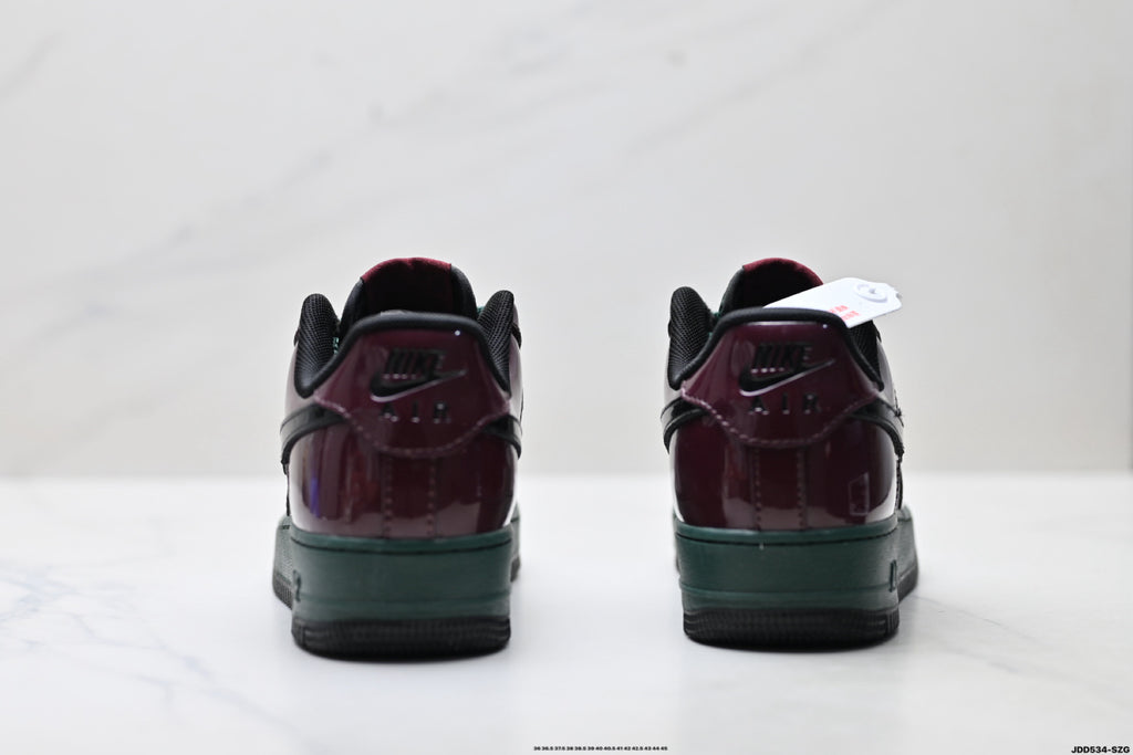Nike Air Force 1 '07 – Low Top Classic Sneaker  IX4088-352