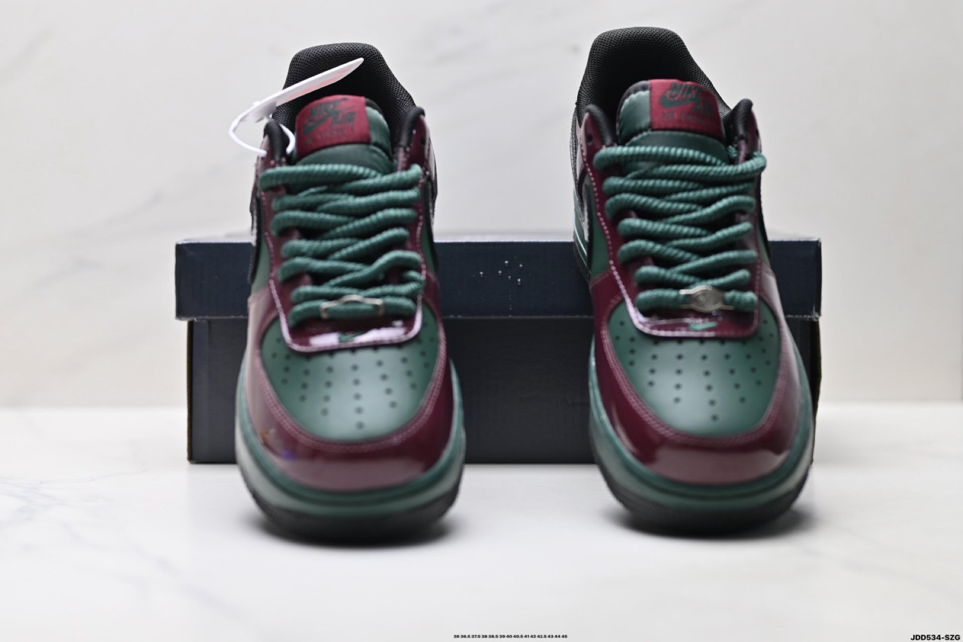 Nike Air Force 1 '07 – Low Top Classic Sneaker  IX4088-352