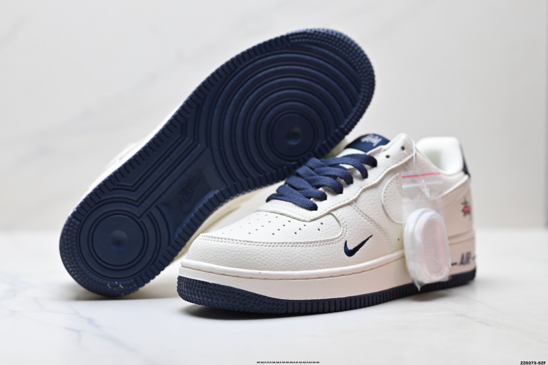 Nike Air Force 1 '07 LV8 – Low Top Sneaker HO7788-101