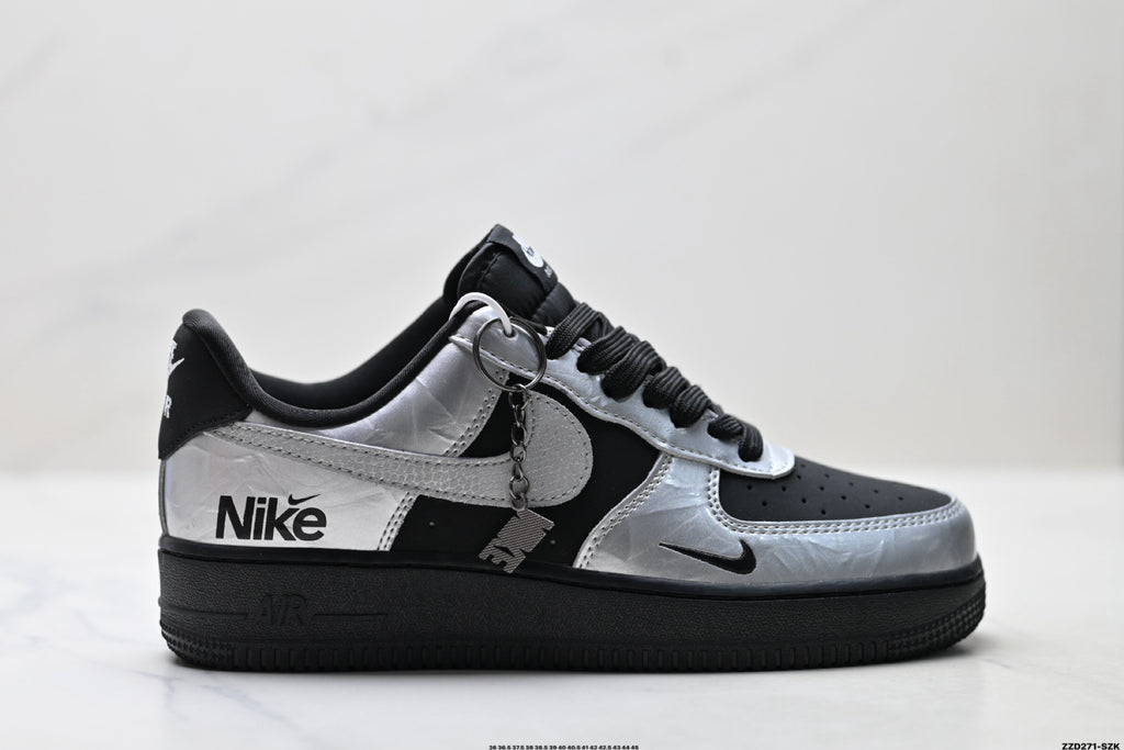 Nike Air Force 1 '07 – Low Top Classic Sneaker RJ1988-008