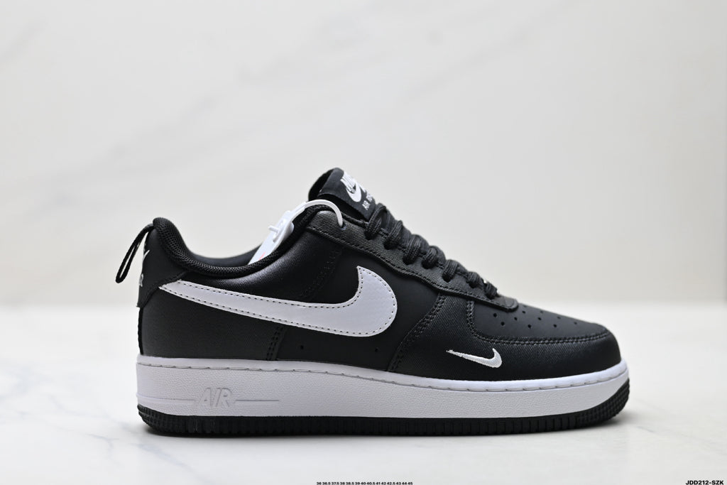 Nike Air Force 1 '07 – Low Top Classic Sneaker IR5599-002