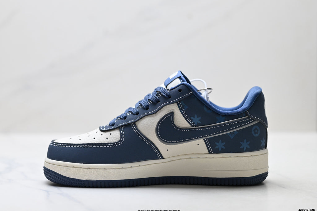 Nike Air Force 1 '07 – Low Top Classic SneakerKK1988-053