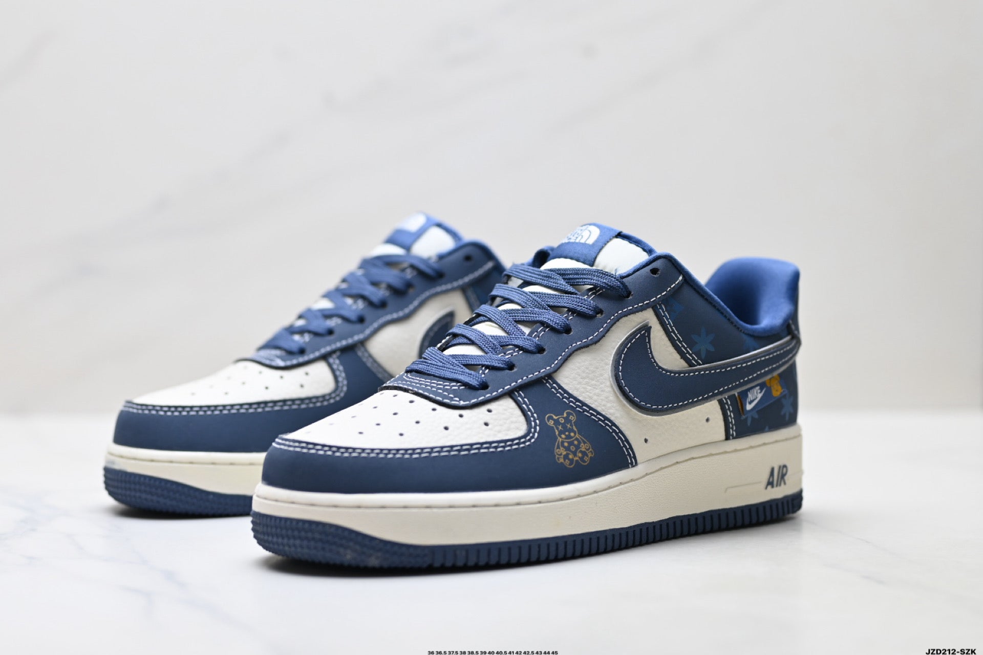 Nike Air Force 1 '07 – Low Top Classic SneakerKK1988-053