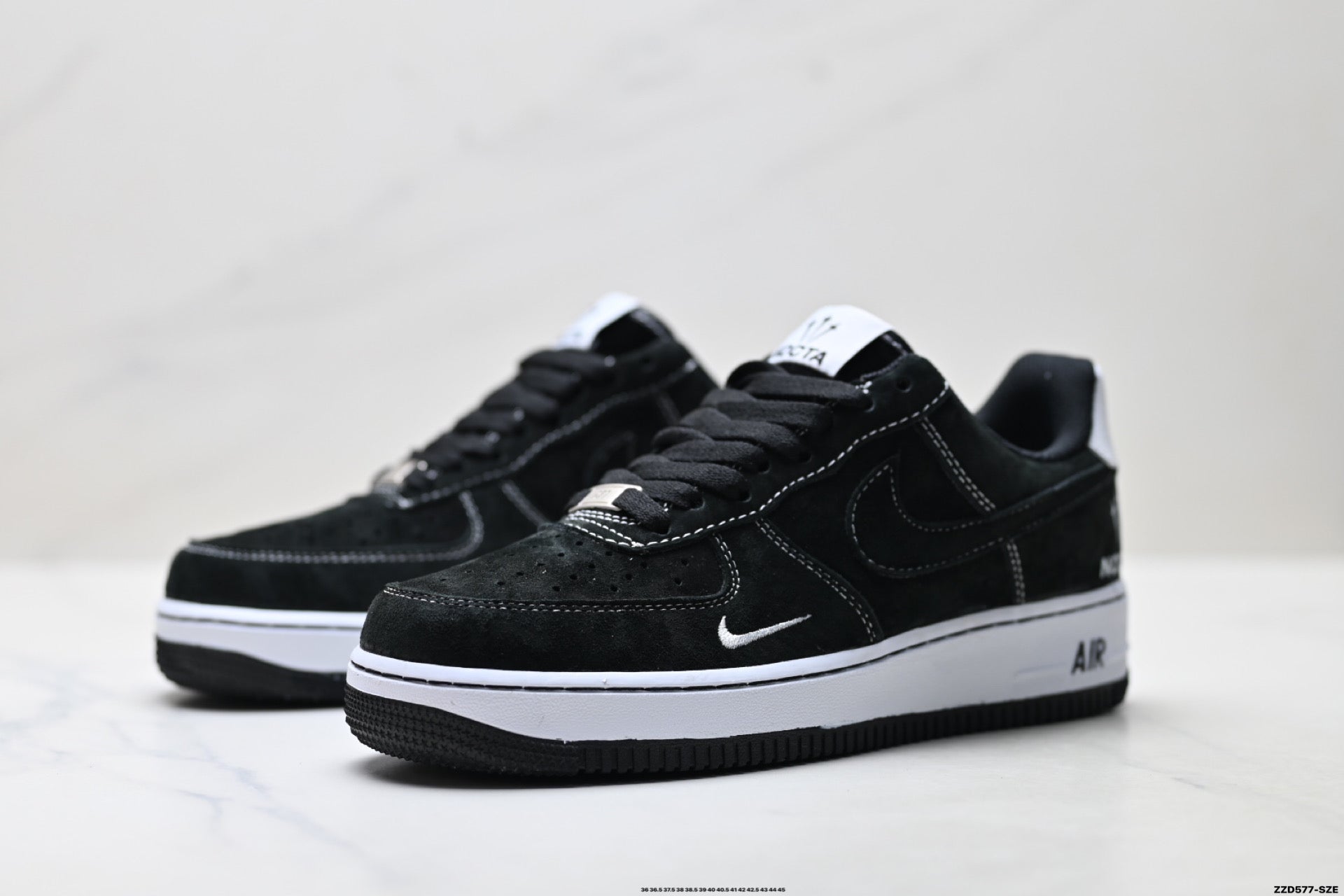 Nike Air Force 1 '07 – Low Top Classic Sneaker DV0788-007
