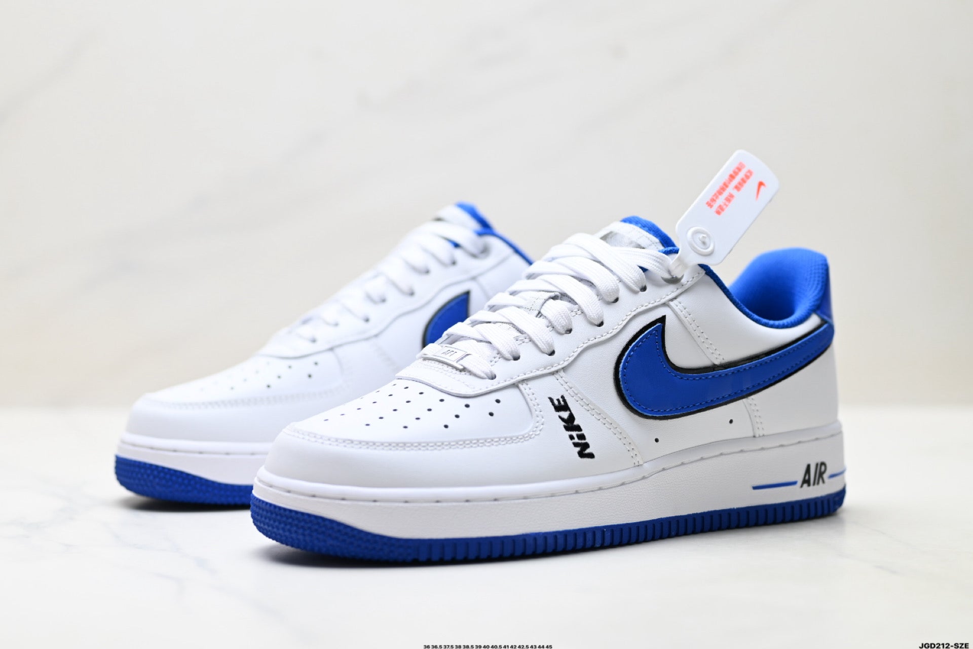 Nike Air Force 1 '07 – Low Top Sneaker DO3809-100