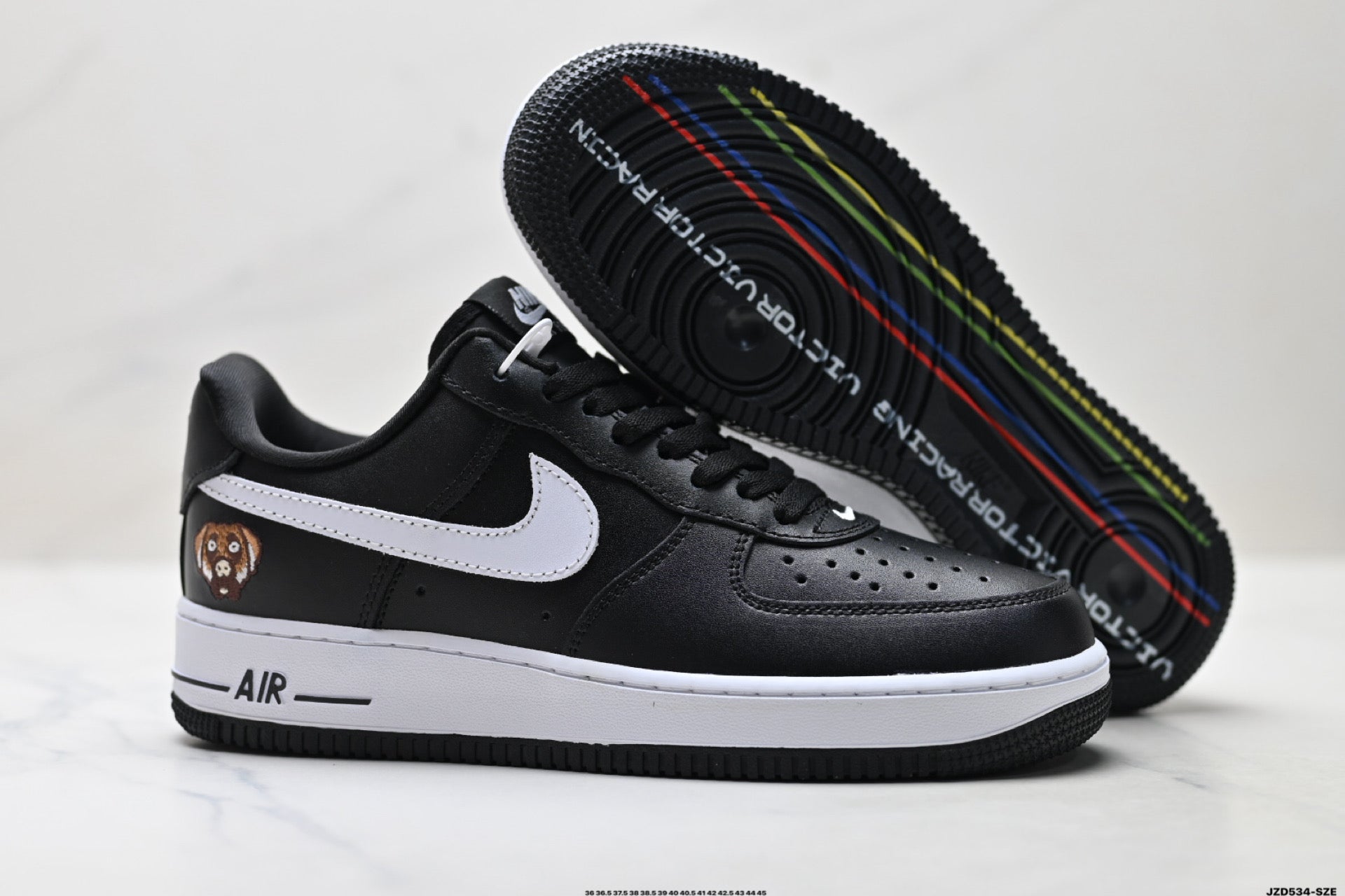 Nike Air Force 1 '07 – Low Top Classic Sneaker IV3238-100